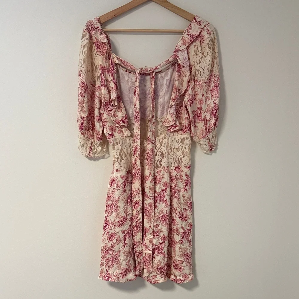 Free People Floral Lace Dress in Cream and Pink size 8 - Picture 4 of 6